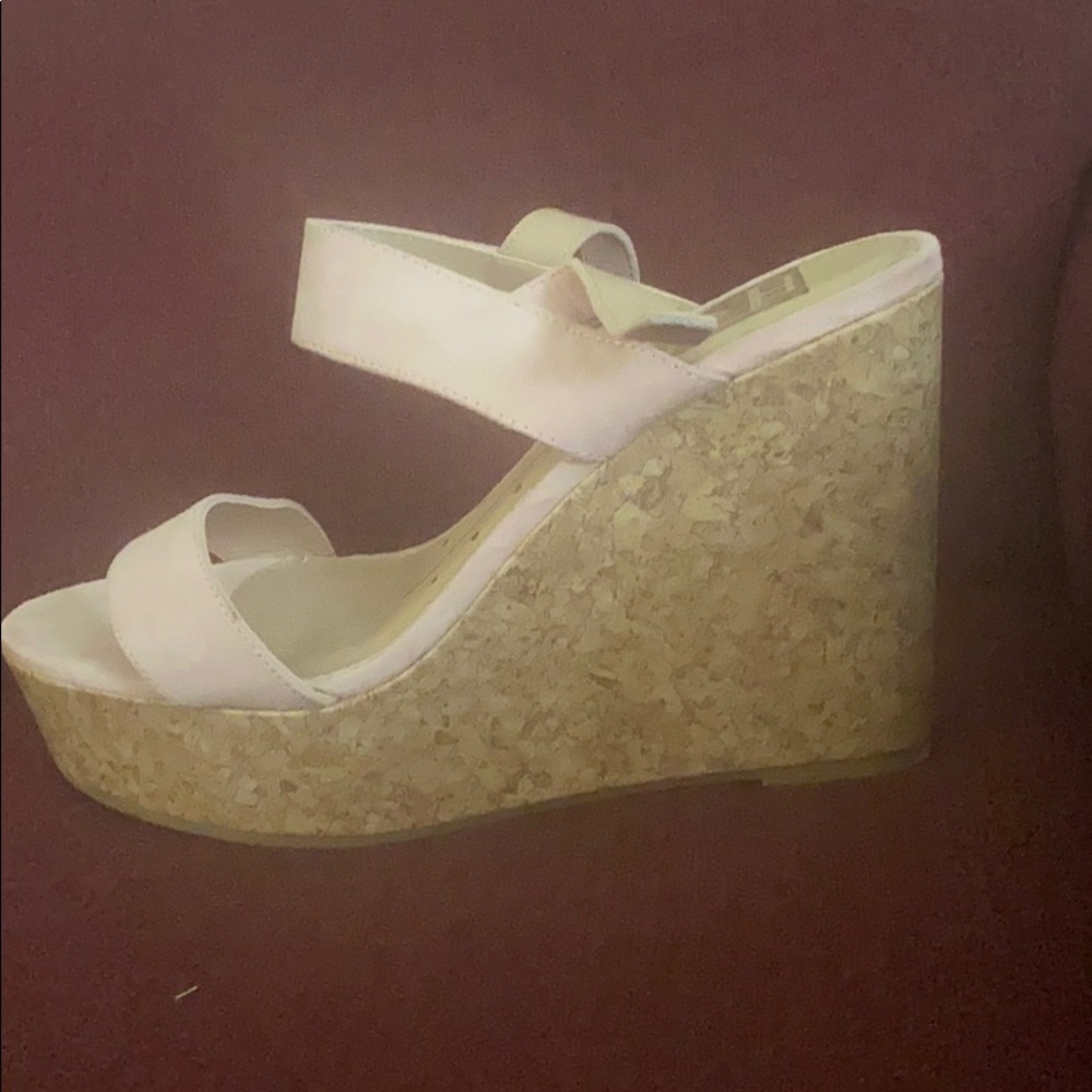 Heels - Picture 2 of 2